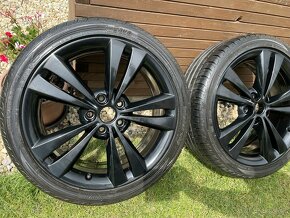 NEPTUNE Schwarz skoda Octavia RS 5x112  7,5x18 ET 51 VW Seat - 4