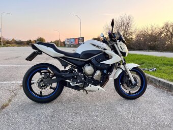 Yamaha XJ6 - 4