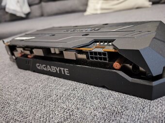 Gigabyte Radeon RX 5500XT 8GB OC - 4