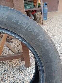 Continental 215/55 R17 - 4