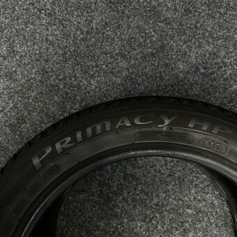 1ks pneu Michelin 245/45/17 95W - 4