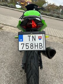 Kawasaki ninja 400 - 4