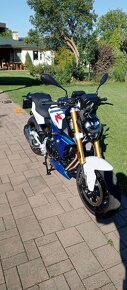 BMW F900 R 2023-jazdný mod PRO a skvelá výbava - 4