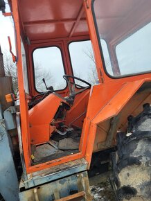 Predam traktor zetor 5245 - 4