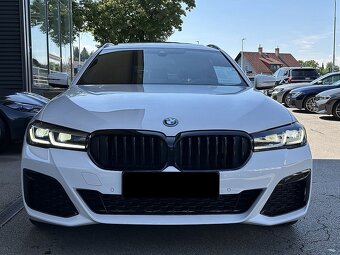 BMW 530e xDrive - 4