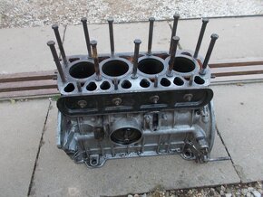 Predam blok motora skoda 100 starter zad viko prev brz valce - 4