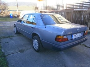 Mercedes w124  260e - 4