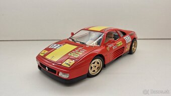 1:18 FERRARI - 4