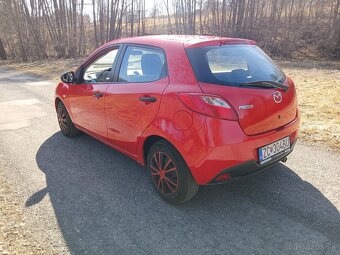 Mazda 2 - 4