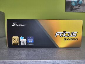 Predám PC zdroj Seasonic Focus Gold GX-550 - 4