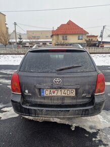 Predám Toyota Avensis combi diesel - 4