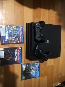 PS4 Pro 1TB - 4