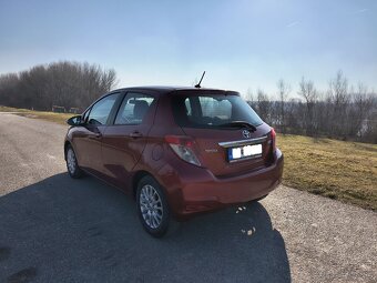 Toyota Yaris 1.33 VVT-i Active - 2012 - 4