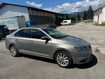 SEAT Toledo 1.0 TSi - 4