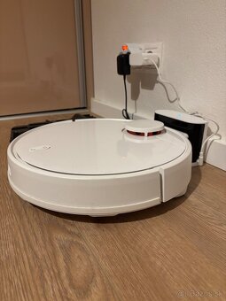 Xiaomi S10 Robot na vysavanie + utieranie podlahy - 4