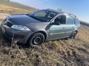 RENAULT Mégane Grandtour 1.6 - 4