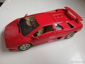 1:18 Lamborghini Diablo Bburago  1990 - 4