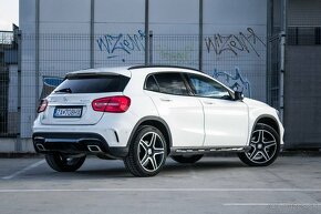 Mercedes-Benz GLA 220d 4MATIC AMG Packet - 4