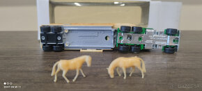 Matchbox Convoy CY 6 Kenworth Horsebox - 4