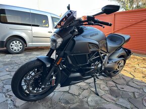 DUCATI DIAVEL DARK EDITION 2018 - 4