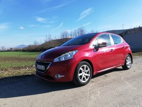 Peugeot 208 1.2 benzín - 4