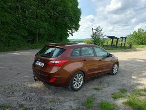 Hyundai i30 1.6 88 kw, 112 000 km - 4