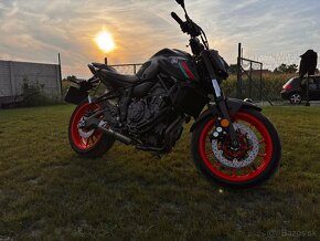 Yamaha MT07 2021 - 4