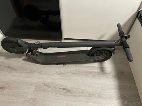 Predám Ninebot KickScooter E25E - 4