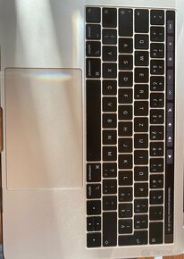 Apple MacBook Pro 13,3” touchbar 2018 - 4