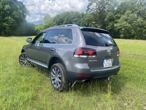 VW touareg 2008 4.2 benzín 260kw 225tis - 4