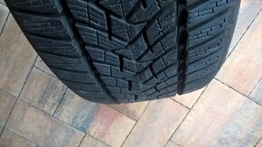 ZIMNÉ 225/45 R17 91H 4 ks DUNLOP 7mm - 4