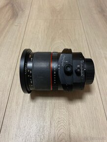 SAMYANG 24 mm f/3,5 Tilt-Shift ED AS UMC pre Nikon F - 4