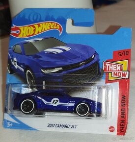 Hot wheels - 4