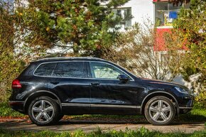 Volkswagen Touareg II 3.0 V6 TDI NOMAD SCR - 4