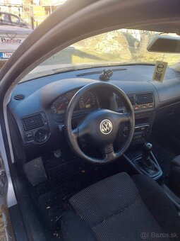 Volkswagen Golf4 - 4