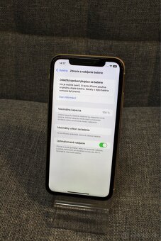 iPhone Xr 64GB (plne funkčný) - 4