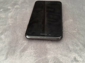 iPhone 7 black 128GB - 4