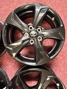 5x114,3 R15 Originál Toyota Yaris ze senzory 2022 - 4