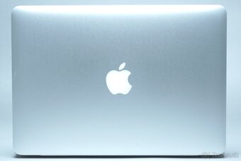 ZÁRUKA/Macbook Pro 13.3"/I5 2.6GHZ/8GB RAM/256GBSSD/CZ - 4