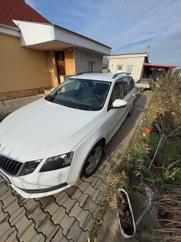 Škoda Octavia 1.6 TDI DSG - 4