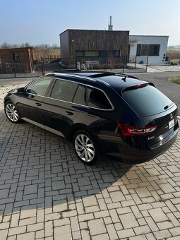 Skoda superb 3 combi 2 TDi 140 kW dsg 4x4 - 4