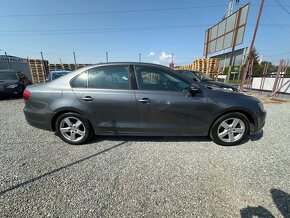 Volkswagen Jetta 1.4 TSI Highline - 4