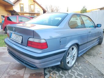 BMW E36 325i coupe - 4