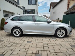 Škoda Octavia Combi 1.5 TSI Style - 4