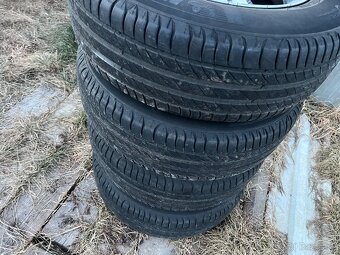 5x112 195/65 R15 nove pneu Michelin - 4