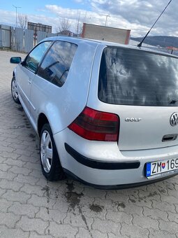 Volkswagen Golf 1,9TDI 81KW - 4