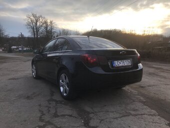 Chevrolet Cruze 2.0VCDI 16v - 4