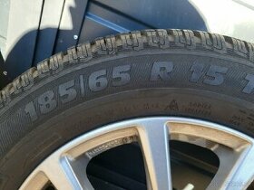 Hliníkové disky VW +zim. pnematiky 185/65 R15 - 4