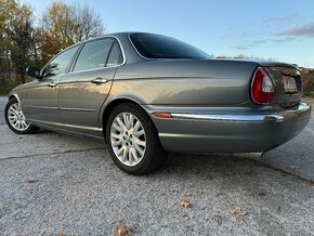 Jaguar XJ 8 4,2 Executive - 4