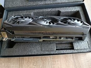 ASUS ROG STRIX GeForce RTX 3080 O10G GAMING TOP - 4